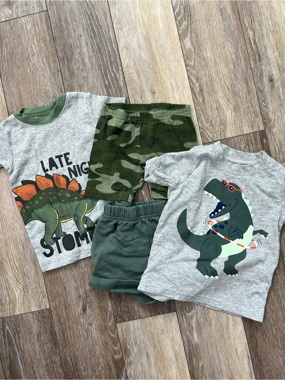 Bundle baby boy Carter’s dinosaur set